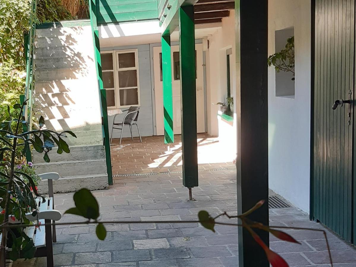 Studio In Altstadthaus Sankt Veit an der Glan Eksteriør bilde